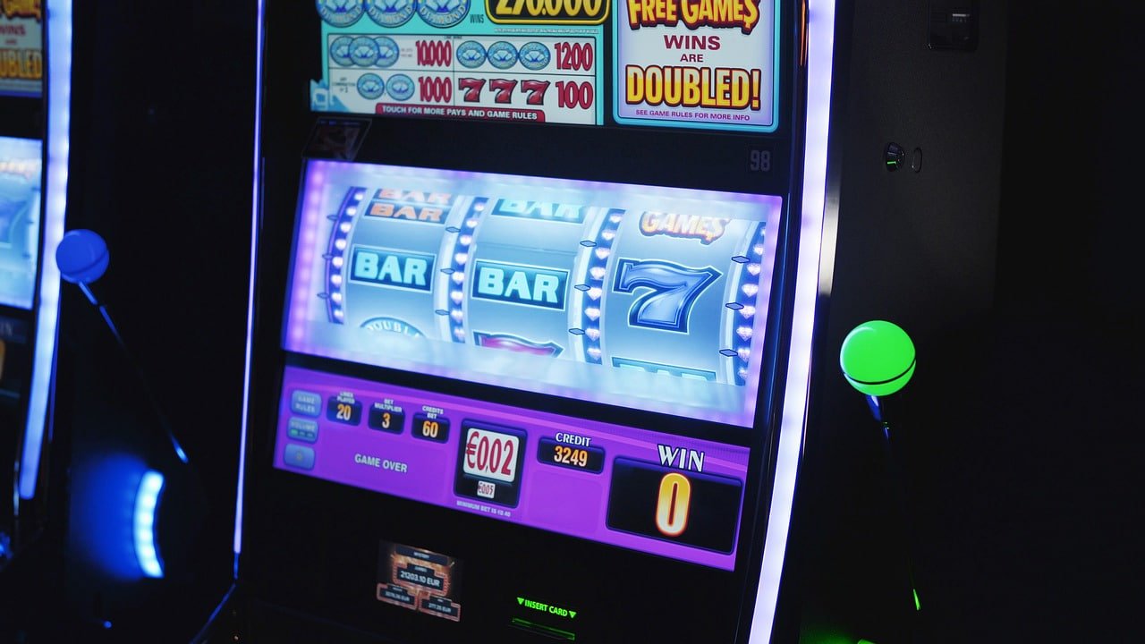 hgnice mobile sports betting view with clear controls and cards